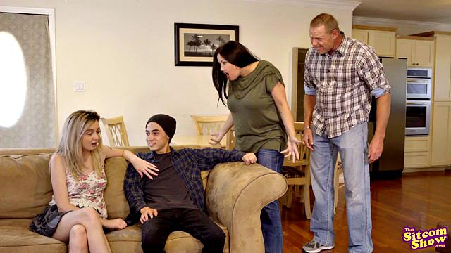 Cumming With The Connors - It Must Be Love - S1:E5