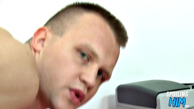 Muscular jock doggyfucked at casting