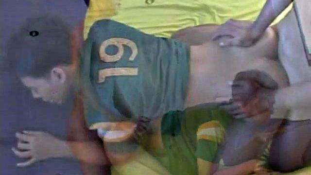 Hairycock asian twunk gets bottomed by BF