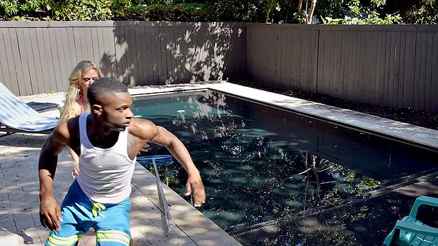 Creampied MILF smashed by big black cock in wet pussy hole