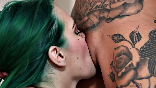 Lesbian blonde pussy eating and fingerfucking tattooed babe