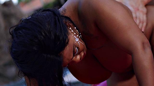 Pearlescent Pleasure