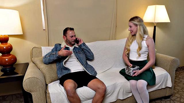 Girl Scout sells cookies