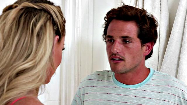 Massaging bae fucked by stiff stud in wet pussy