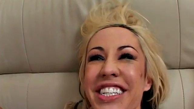 Cum gargling babes in trip fuck scene