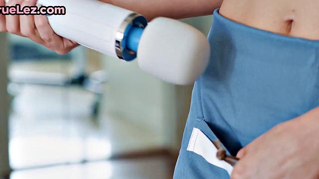 Curvy lesbian MILF facesitting before fucking with strapon