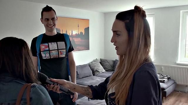 Candy Lips Meet Cream Shooter In Berlin