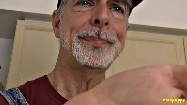 Colossal Host - Richard Lennox