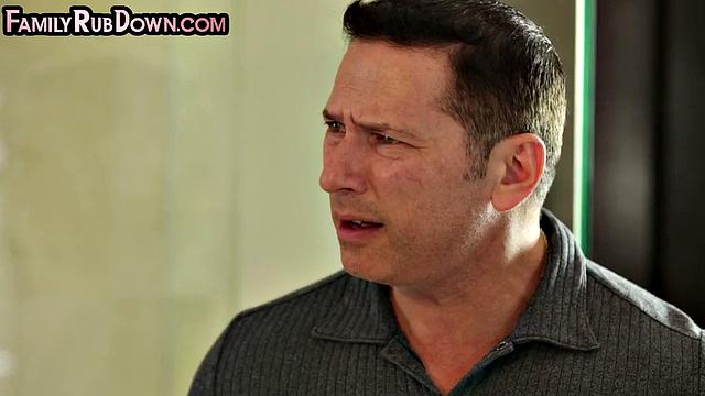 Cockhungry bigtitted babe bounces on DILF