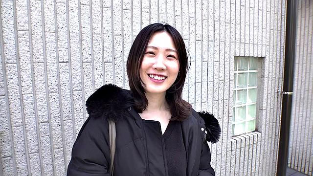 Introducing Azusa Ono: Cute And Innocent Hottie