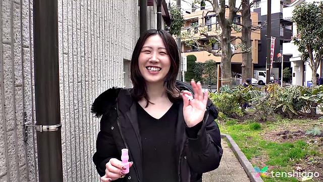 Introducing Azusa Ono: Cute And Innocent Hottie