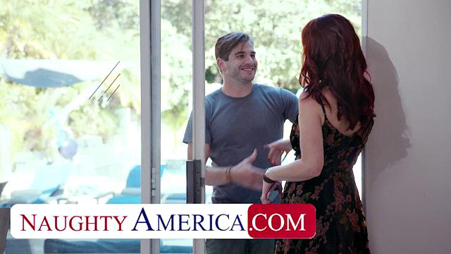 Jessica Ryan gets wet when she sees the pool boy's stick