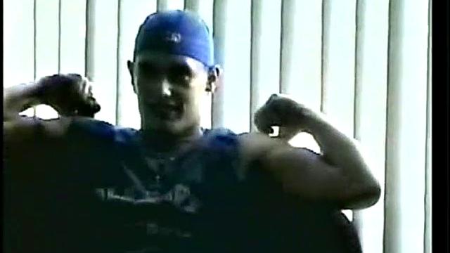 стрейтовый чувак без резинки - кайфует и заливает всё