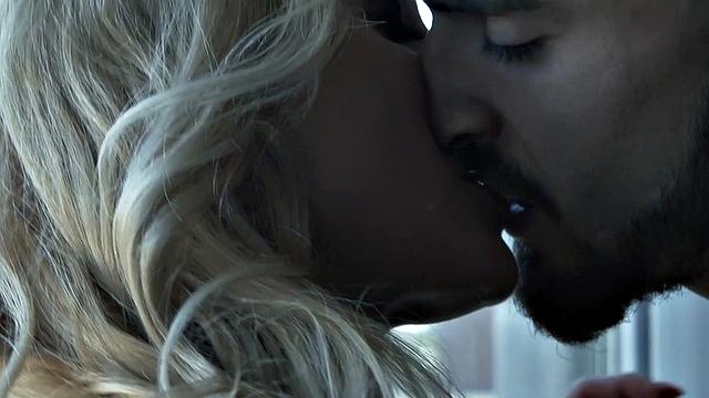 A Blonde Gone Buck E2