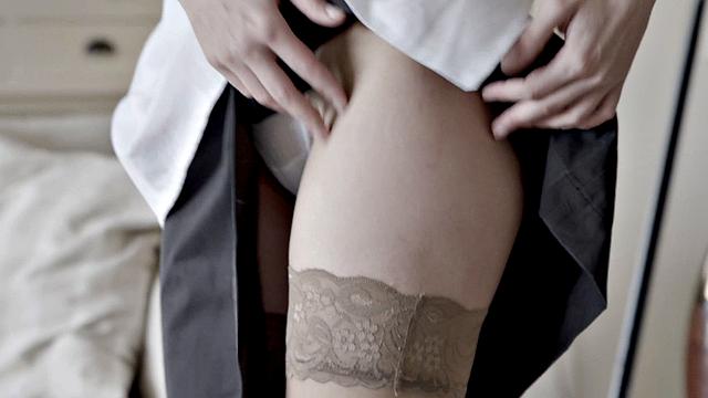 Pleasuring French Maid