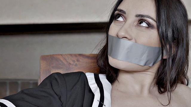 Pleasuring French Maid