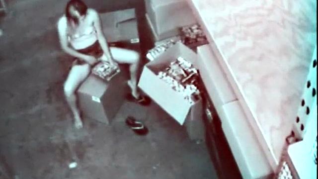 Real teen rubbing her pussy