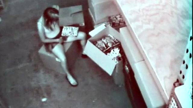 Real teen rubbing her pussy