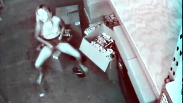 Real teen rubbing her pussy