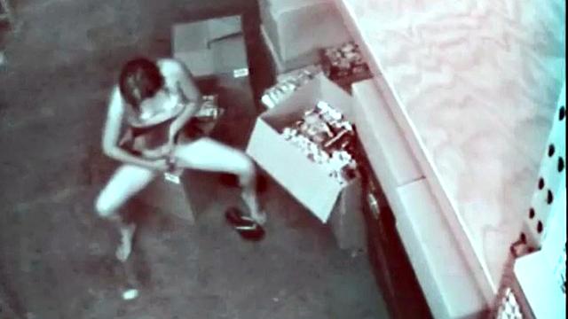 Real teen rubbing her pussy