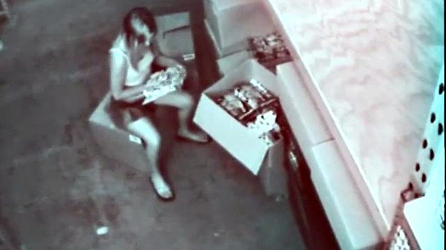 Real teen rubbing her pussy