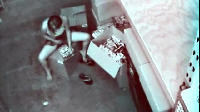 Real teen rubbing her pussy