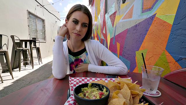 Cafe Cutie Needs Cash