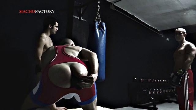 These gym bros skip leg day and go straight to a sweaty gay workout