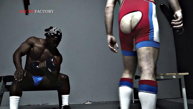 These gym bros skip leg day and go straight to a sweaty gay workout