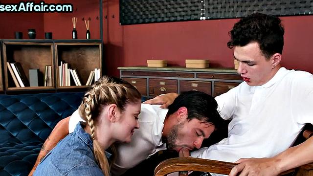 Cute 21yo bisex babe sucking and jerking in 3some