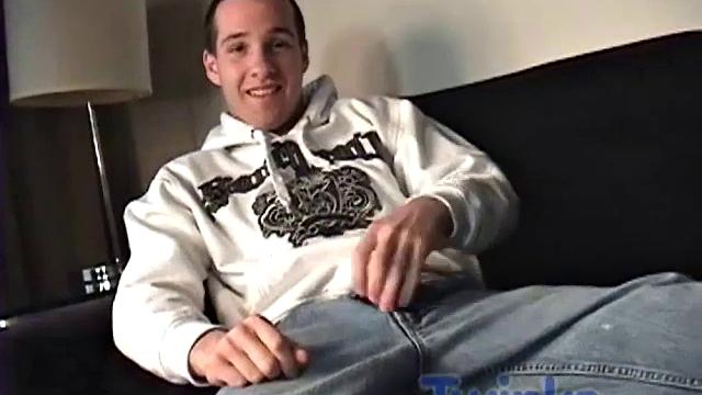 Jake P strokes solo and wonders if his right hand will finally propose