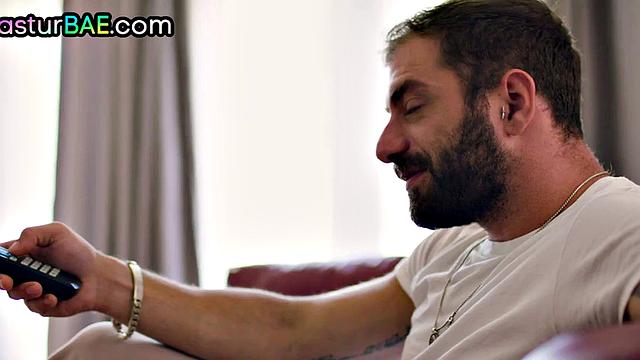 Small babe sucks and enjoys passionate sex with BF