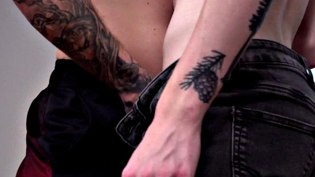 Trans F2M gets rammed by twunk