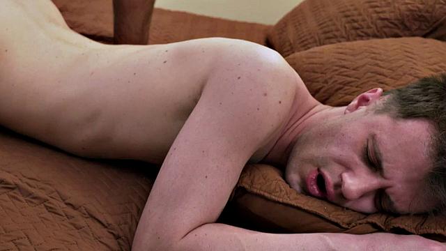 Hairy stepdaddy barebacks stepson in bedroom