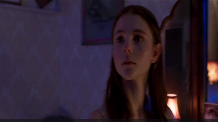 Thomasin McKenzie hot, Anya Taylor-Joy sexy, bra