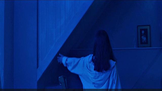 Thomasin McKenzie hot, Anya Taylor-Joy sexy, bra