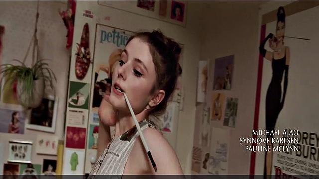 Thomasin McKenzie hot, Anya Taylor-Joy sexy, bra