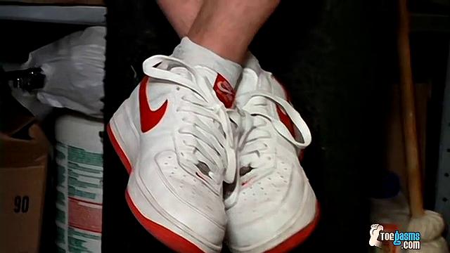 Bushy Dick And Cum-Covered Feet - Lil B