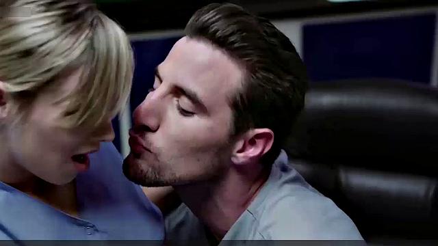 Scout Taylor-Compton nude, Jillian Janson sex scene