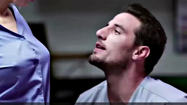 Scout Taylor-Compton nude, Jillian Janson sex scene