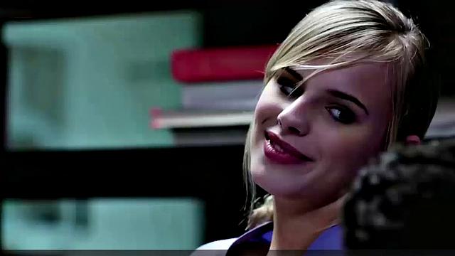 Scout Taylor-Compton nude, Jillian Janson sex scene