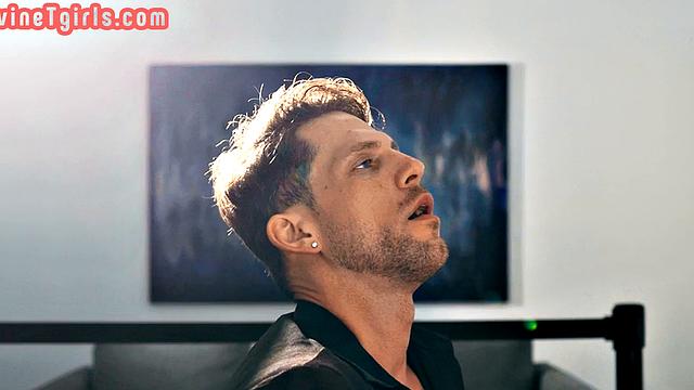 Tempting redhead TS passionate smashed at art museum