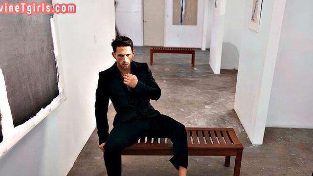 Tempting redhead TS passionate smashed at art museum