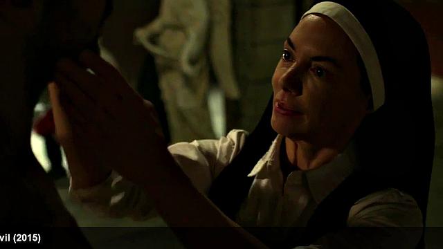 Charlie Cox hairless abdomen