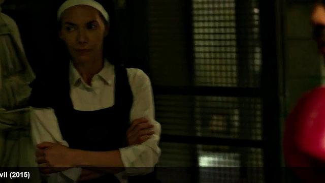 Charlie Cox hairless abdomen