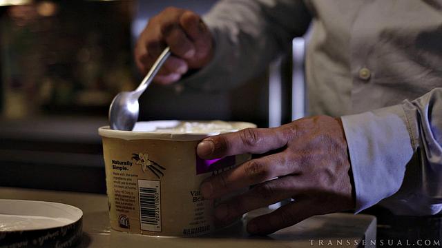 Посмотри, как Draven Navarro устраивает горячую игру для взрослой Janie Blade в день рождения, забытый не останется ни у кого!