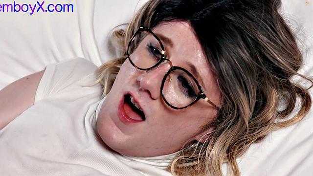 Upskirt coed femboi drilled anally by college hunk