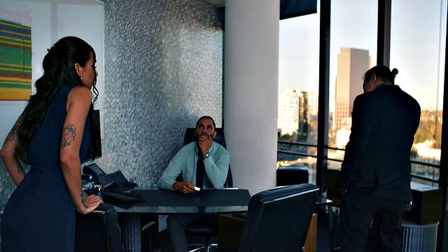 Stunning babe sucks cock and gets pussypounded by her lover