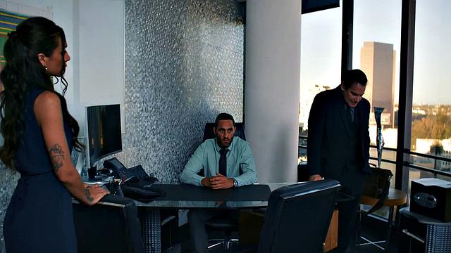 Stunning babe sucks cock and gets pussypounded by her lover