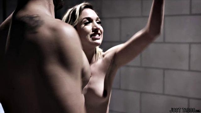 Элайза Джейн решила: перед казнью нужен жесткий секс с Райаном Дриллером, тюрьма хоть раз порадует!?